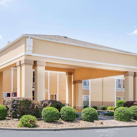 Super 8 By Wyndham Evansville North Stacer Экстерьер фото