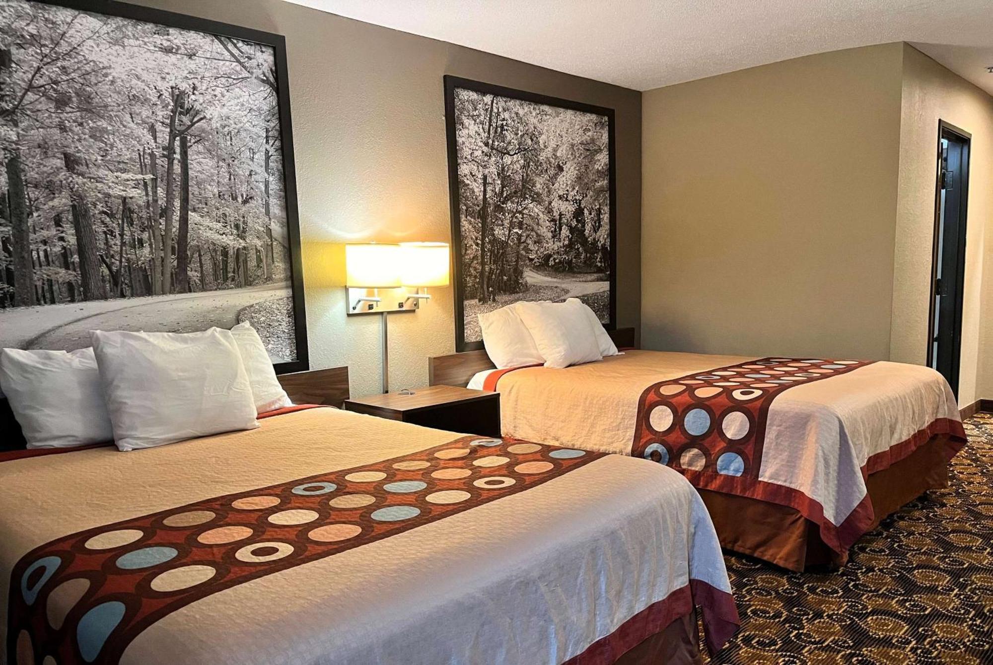 Super 8 By Wyndham Evansville North Stacer Экстерьер фото