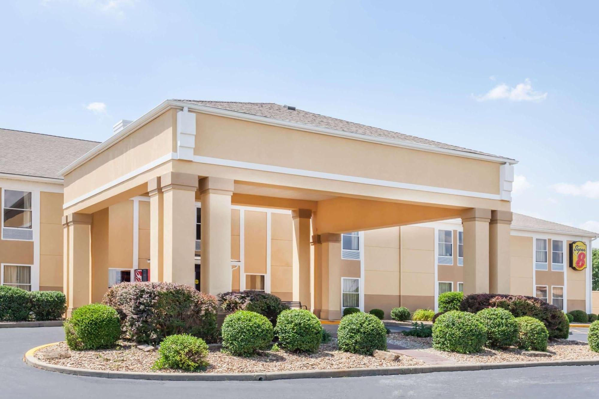 Super 8 By Wyndham Evansville North Stacer Экстерьер фото